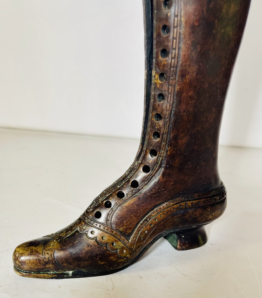 Botte en bronze - Enseigne de magasin-photo-3
